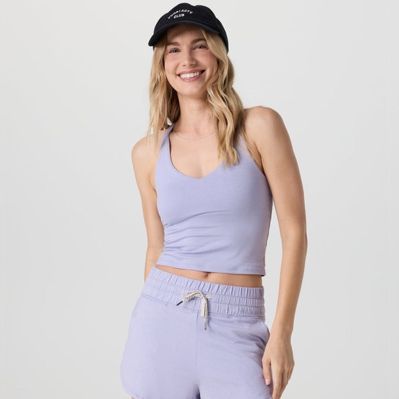 Vuori Halo Performance Crop in Lavender Mist - Picture 6 of 7